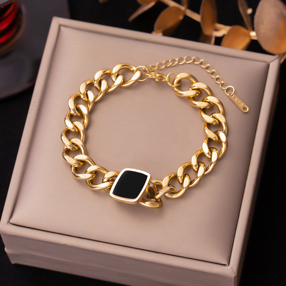 Gold Vermeil Necklaces: Ultimate Durability & Care Guide 2026