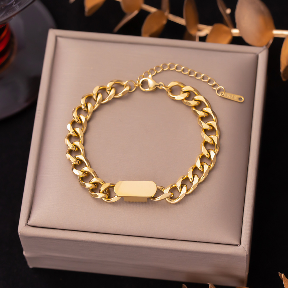 Best Quiet Luxury Jewelry Staples for 2026