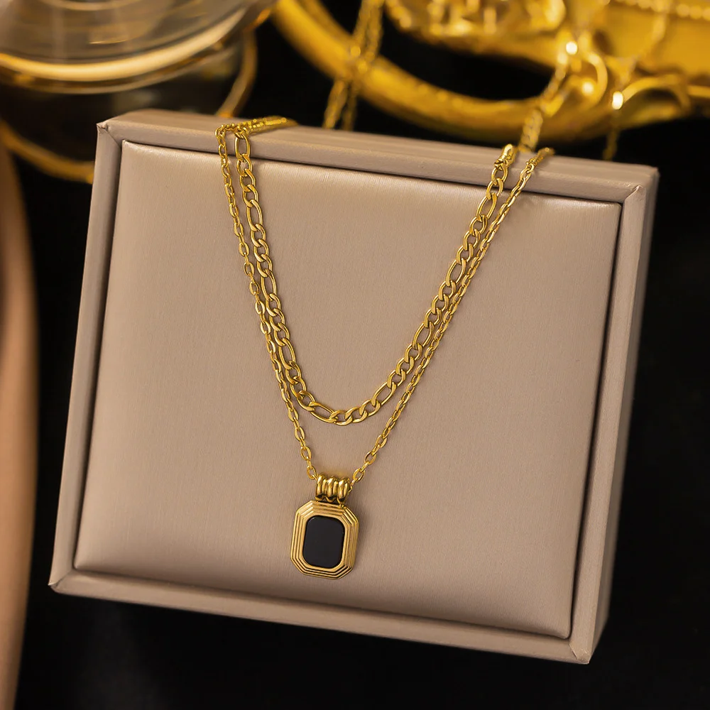 Best Non-Tarnish Jewelry for Humid Travel 2026