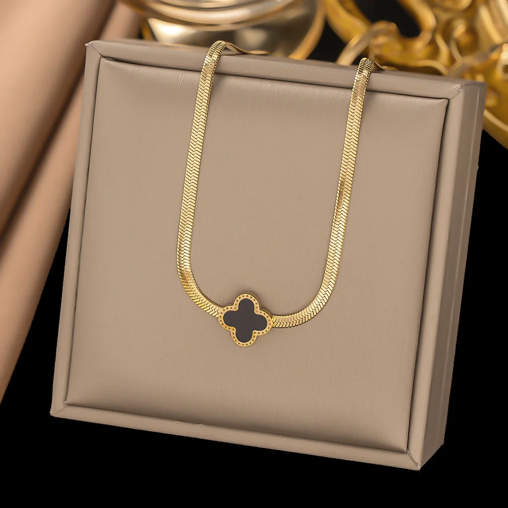 Meaningful Graduation Gifts for Her: Timeless Eco-Luxury Pieces for New Grads 2026