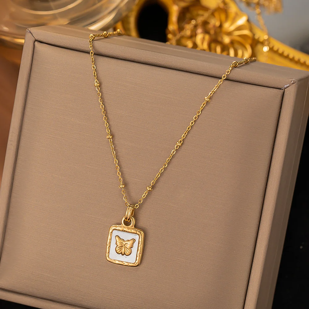 Gold Plated vs. Sterling Silver Necklaces: 2026 Comparison