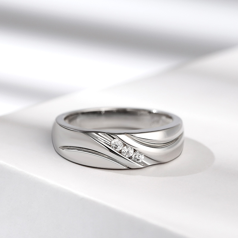 Et maison 10K/14K/18K Gold Platinum Round Cut Three Stone Men's Band