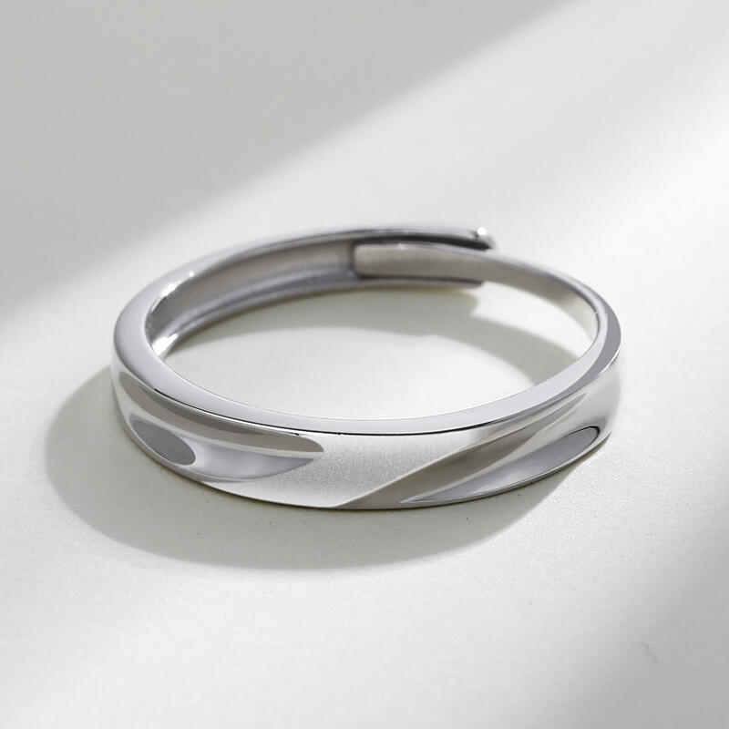 Et maison "Love Never Fails" Simple Matte Adjustable Sterling Silver Men's Band
