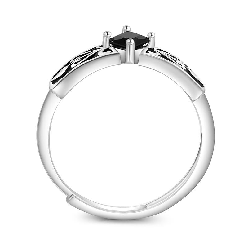 Et maison Cool Black Knight Adjustable Men Ring Sterling Silver